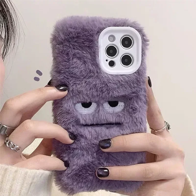 Schattige monster pluche fluff - Apple Iphone 15 Pro Max recensie en prijs
